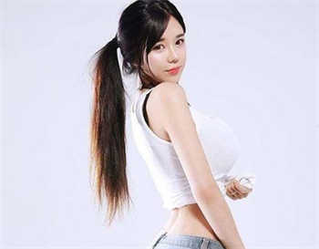 老婆这天去参加同学聚会
