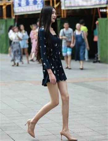 父子吻戏杨采妮未删版