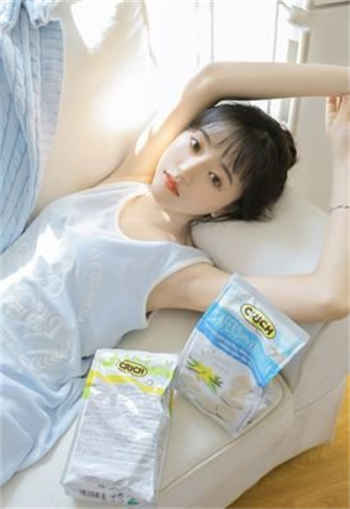 啊 别把红酒倒进花蕊