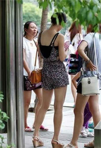自嘲句子伤感说说