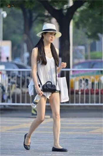 华豫之门主持人睡一次多钱