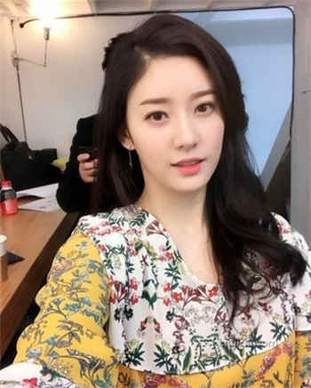 女主叫冷若雪的小说