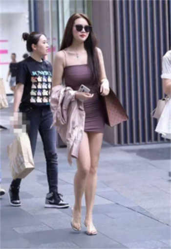 老公不在家跟老头做了
