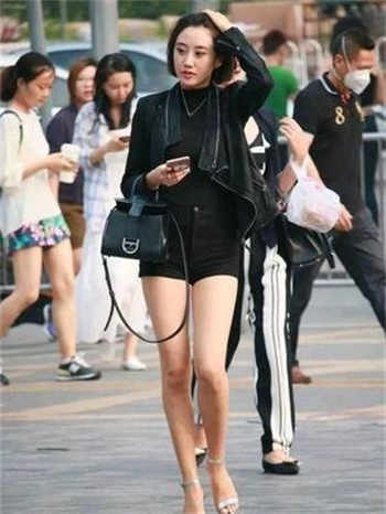 房客by辛嘉芬