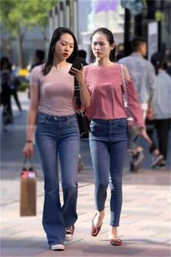 美女大胆洞穴艺术图片