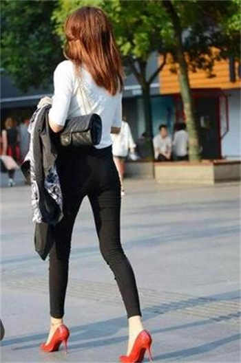 闺蜜的报复设计陷害麻豆